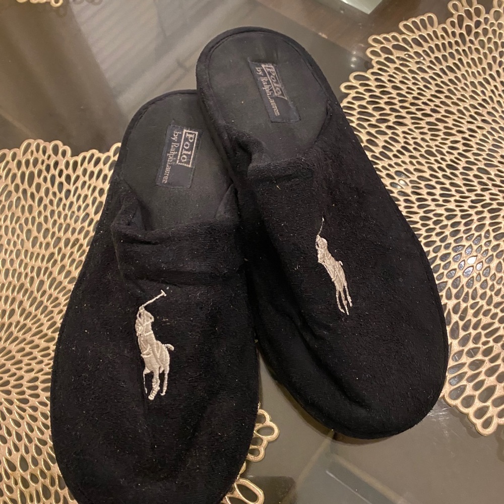 Men’s house slippers
